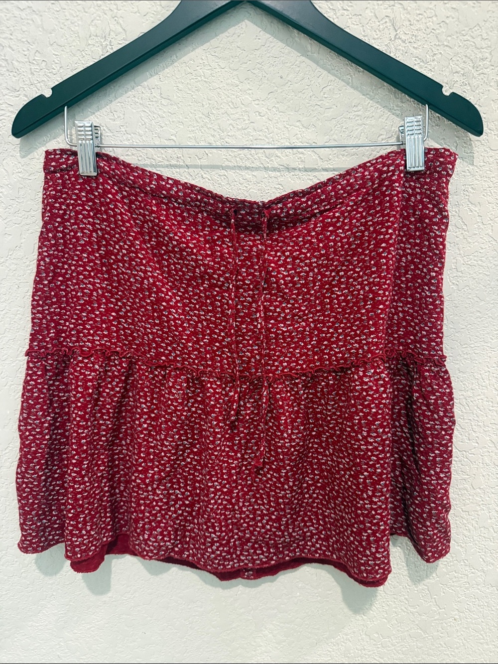 Brandy Mellville Women's Red Floral Tiered Top XL